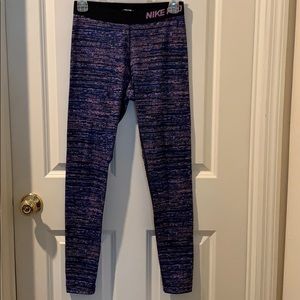 Nike pro women’s tights size M